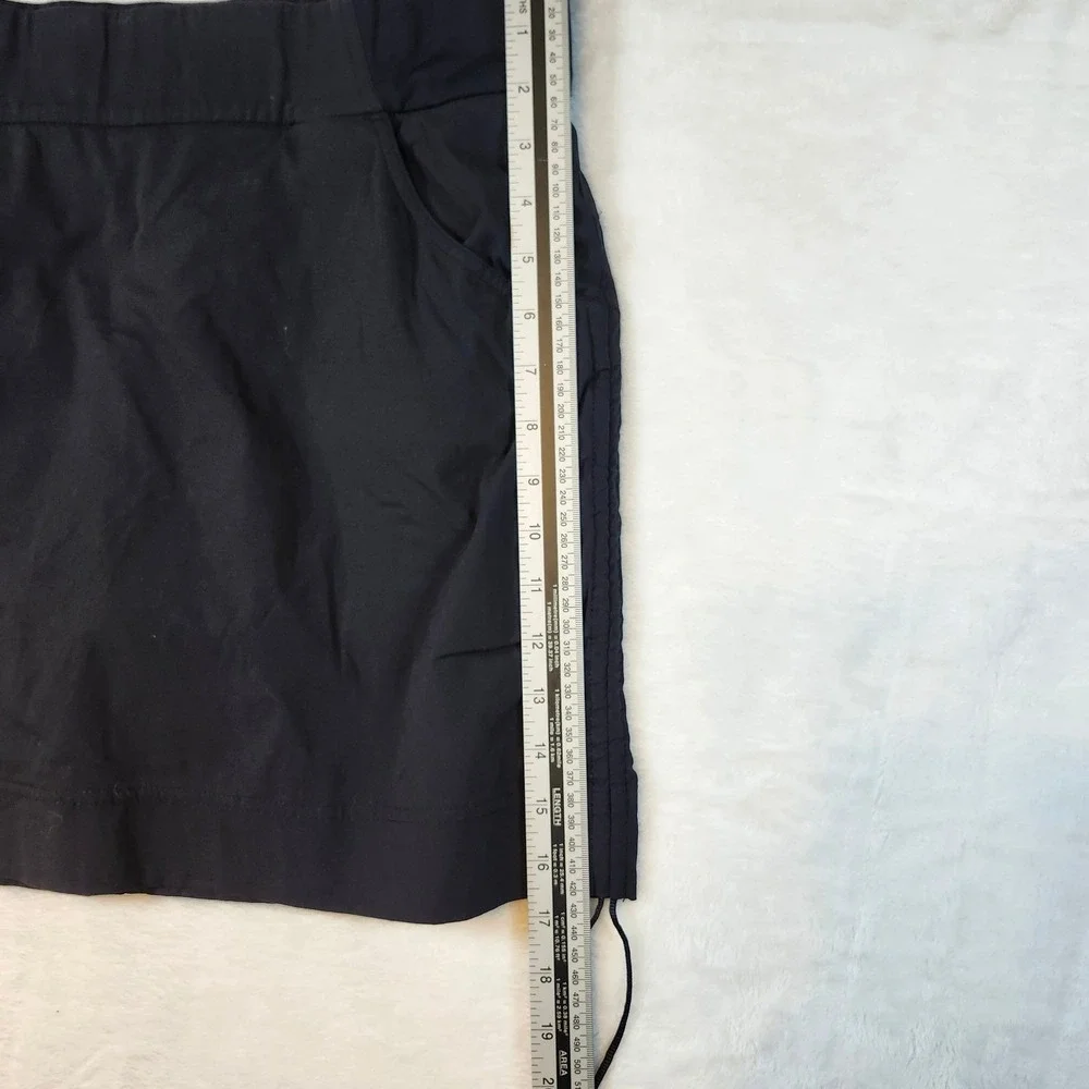 Columbia Omni-Shield Skort Womens L Black Excellent Hiking‎ Golf Activewear